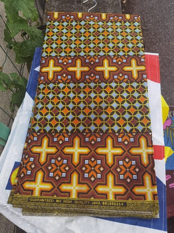 tissu pagne wax africain 6 yard,ventes solidaire,lafermedeleo,La ferme de Léo,