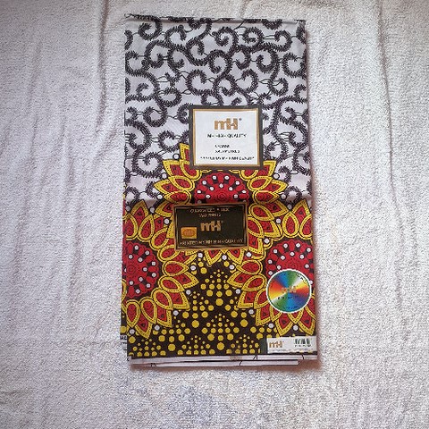 tissu pagne wax africain 6 yard,ventes solidaire,lafermedeleo,La ferme de Léo,